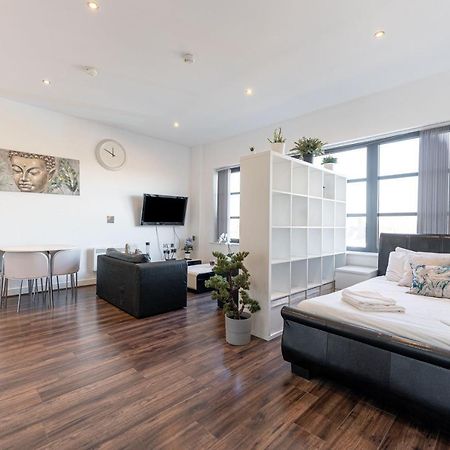 Lavish Loft Conversion - Birmingham City Centre - Amazing Location Esterno foto